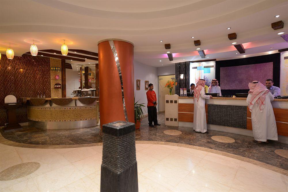 Boudl Al Masif Aparthotel 4*